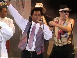 503K views · 23K reactions | Manolito y su Trabuco - Marcando la Distancia (1998) - Sixto Llórente “El Indio” cantando | DJ Melao | Facebook