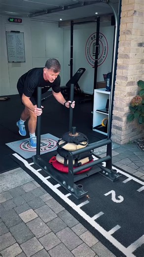 Sled pushes = pure strength hustle. Every rep takes you closer to your goals. Let’s get it! 💪 #PTLife #StrengthSession #SledPush | Lionheart Lifting