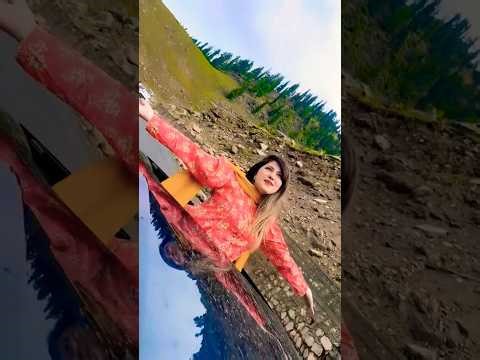 Yeh Hum Aa Gaye Hain Kahaan || Veer Zaara || Shah Rukh Khan, Preity Zinta || Lata Mangeshkar, Udit