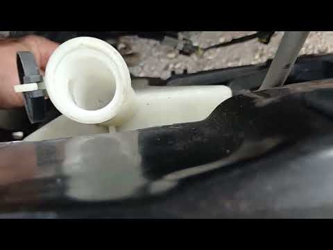 How to Add Coolant in a Kia Soul (2014–2019)