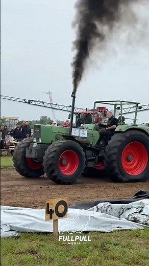 Fendt 614s in Schwarme🔥 #pulling #tractorpulling #treckertreck #fullpull #traktorpulling