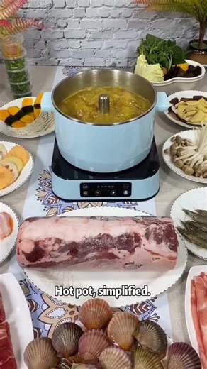 Revolutionize Family Dinners with an Automatic Hot Pot