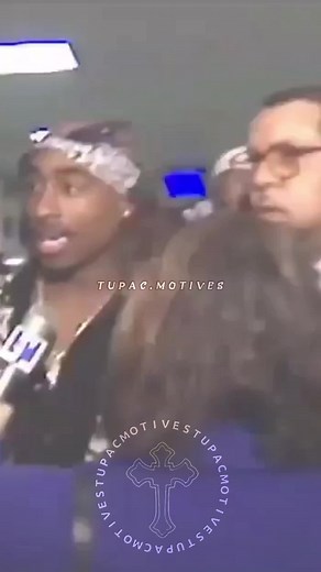 Merry Christmas From 2pac🎄🎅