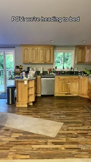 Grab your pillow and go 😴 #polyamorous #polyamory #polyamorousparent #nonmonogamy #polyamorousquad #polycule #loveislove #polytok #altparents #blendedfamily #familybylove