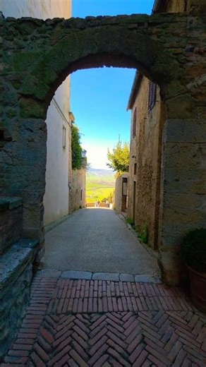Pienza: The Jewel of Tuscany 🇮🇹✨​#Pienza #Tuscany #ItalyTravel #ValdOrcia #Toscana