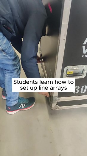 Students Learn How to set up Line arrays with Pedro and Curtis! #metalworksinstitute #thisismetalworks #learning
