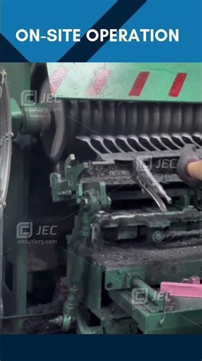 Concave, convex, flat, and curve polishing — all in one complete solution for knives/forks/spoons