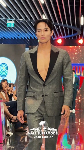 Japan - Fashion Show