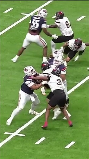 Robert Henry rushes for a 74-yard Gain vs. Uiw