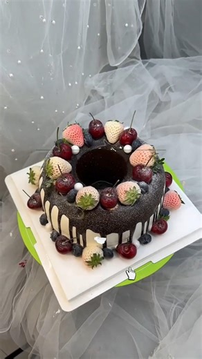Choclate Cake With Strawberry 🎂🍓 #storytime #cakeshorts #shorts #shortvideo