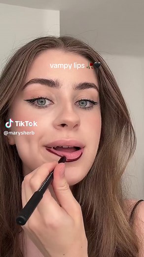 Vampire Lips Makeup Tutorial: How to Get Vampy Lip Look