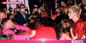 Conor McGregor intentó golpear a Machine Gun Kelly en los MTV