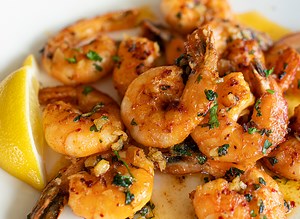 7 Restaurant Chains With the Best Shrimp Dishes