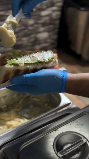 ¿Dónde está la comida que te hace feliz en la tarde-noche? La...