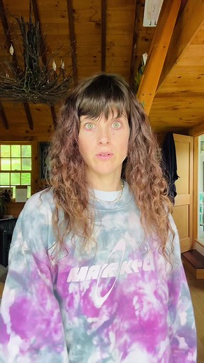 Keep your relationships simple and your brain complex! #relationships #relationshipadvice #friendship #thoughts #brain | Toni Nagy Comedy