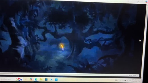 Kaa Hypnotizes Shanti - The Jungle Book 2 Scene