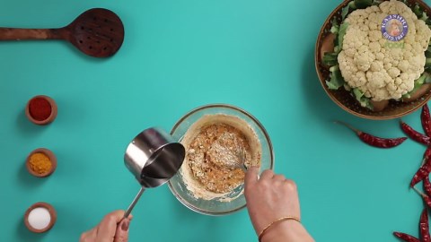 How to Make Gobi Pakora-Cauliflower Pakoda