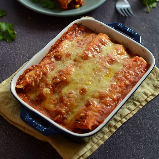 Des enchiladas au bœuf 100 % maison 😋 La recette ➡ https://bit.ly/3MWE59k | 750g : Recettes de cuisine