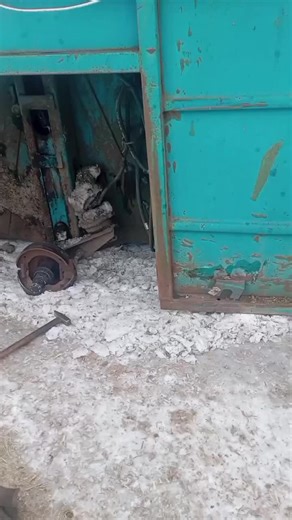 Tractor Wheel Detachment: What You Need to Know