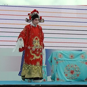 Performing Yueju (Cantonese opera) 粵劇 again after 15 years #cantoneseopera #Yueju #粵劇 #粵曲 #打金技