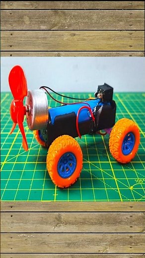 Easy Propeller Powered Car You Can Build! ⚡🛠️