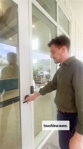 Oasis at Riverlights on Instagram: "Avigilon Alta Open 📲 A Mobile Application with Advanced Features Try The Different Ways To Unlock Doors Today🔓 #touchlesswave #avigilonaltaaccess #mobileapplication #handsfreeentry #riverlightsnc #wilmingtonnc"
