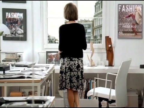 Mercedes-Benz - Barefoot (Alternate)