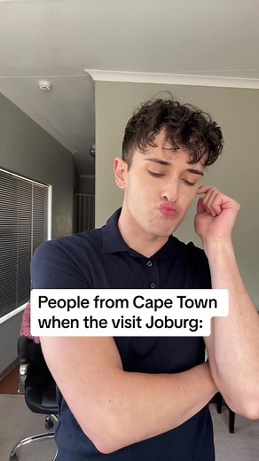 p.s. I love Cape Town so much 😂❤️ #capetown #joburg #comedy #skit #southafricatiktok #mzansihumour #johannesburg #southafricancomedy #crybabyryan #ryansmith #fyp #foryou