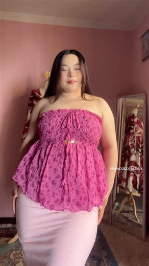 Jiwoo_collection on Instagram: "Cute Tube top available for our chubbies 🥹🌺 Dm us to place an order 🤍🌸 Available colours :Black🖤,yellow🌼 Pink 🌸 #fyp #newdrop #cutetop #chubbygirl #plussizefashion #plussizebeauty #chubbies #biggirl #cruve #confidence #dmus #instagram #jiwoocollection #deliveryallovernepal✈️🚘🇳🇵"