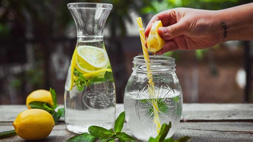 Is It Okay To Drink Lemon Water Daily? Expert Answers