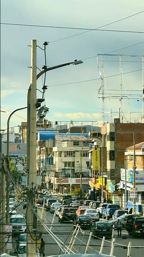 Peruvian street vibes, highland views 🌄✨
