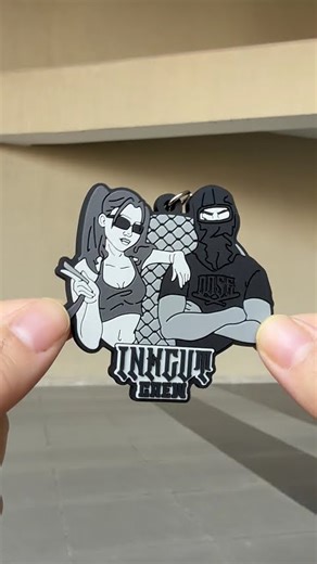 Welcome to Customized Rubber Keychain Factory | PINSBACK