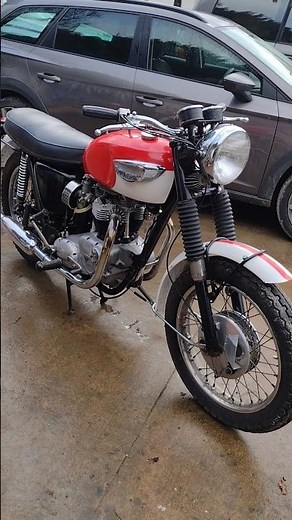 1965 Triumph Bonneville 650 T120 MADE IN ENGLAND #motorcycle #art #uk