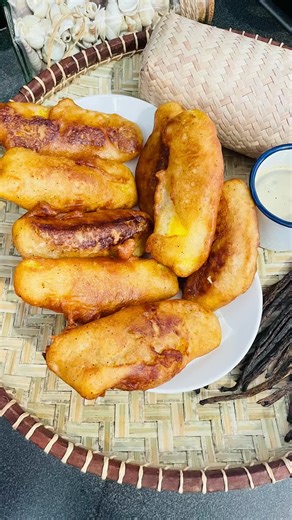 Recette de Mofo Akondro : Beignets de Banane Malgache