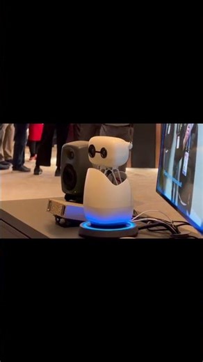 NVIDIA's Adorable Reachy Mini Robot Goes Viral at CES 2026! Local AI Agents on DGX Spark 🤖🔥 #robot