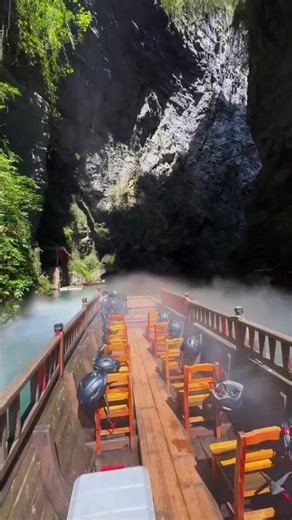 places on earth that don't feel real 🤩🥶 #paradisepath #tiktok #fyp #viral