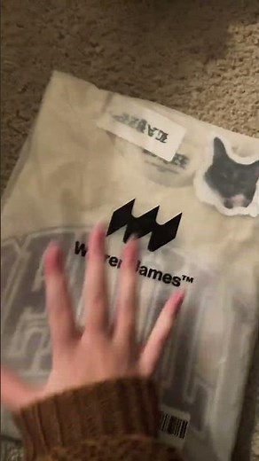 LAYZES MERCH IS HERE ‪@LayzePlays‬ ‪@Layze‬ ‪@imactuallylazy‬ #layze #imactuallylayze #playze
