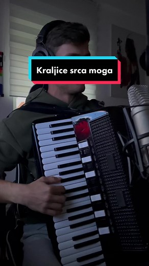 Balkan Harmonika: Rade Milošević's Melodies