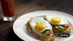 Your new to-go brunch spot is here! Enjoy an all NEW brunch menu and $15 bottomless beverages every Saturday and Sunday until 2 pm at select locations. | Yard House | Facebook