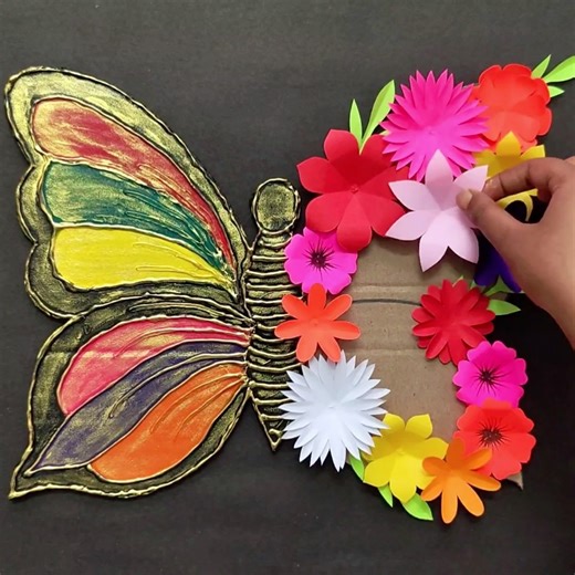 66K views · 802 reactions | 3d butterfly crafts _ Beautiful paper crafts diy #crafts #diy #fun #papercraft #butterfly #3d | Deep's CRAFT | Facebook