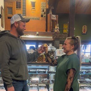 You don't need a sweetheart to enjoy fudge from Uranus. Treat yourself to our homemade fudge in assorted flavors including chocolate, peanut butter, red velvet, blueberry cheesecake, and more! | Uranus Fudge Factory and General Store in Missouri