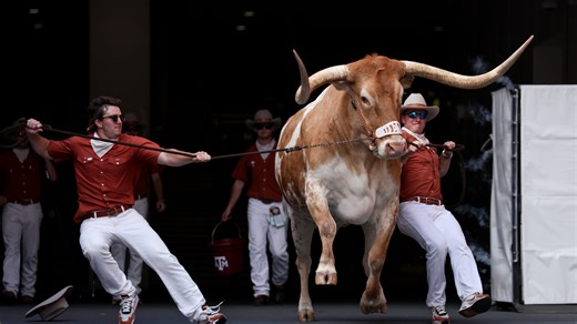 Texas band plays fight song ahead of 2024 season-opening game against Colorado State