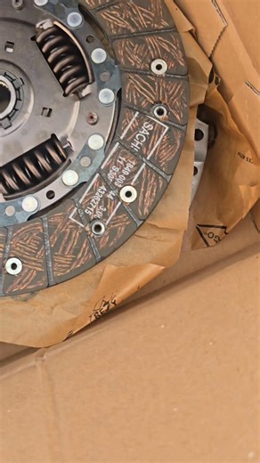 14K views · 286 reactions | Engine refreshing Extensive repairs Diesel engine tends to leak ?this owner loves his car and want to refurbish the whole gasket system FMZ en action | FMZ | Facebook