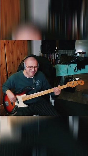 One-take recording directly into OBS. Just a Compressor, no EQ no everything else.