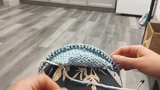 Clapotis was originally designed with the twisted stitches on the knit side (the wrong side in this pattern.) The right side is all purls with the trapezoid shaping on the edges. But there's an option mod to use purl sts on the wrong side for the drop stitch columns. Which are you doing? #clapotisFest #clapotisFestKAL | Knitty