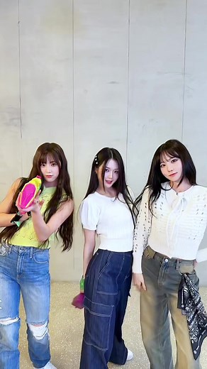 Exciting Water Bomb Challenge with Triple S in Osaka