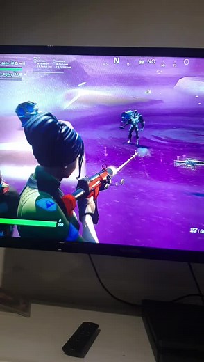 Battle Royale Gameplay: Character Combat and Strategies