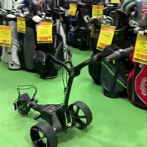 11 reactions | The Golf Warehouse Thorndon Quay store lads are rapt...