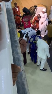 Make una come carry una holy brother 🥰🤪🥰🥰🥰🥰😂😂easy na me no even do like this on my day choiii | Blessed Obinna