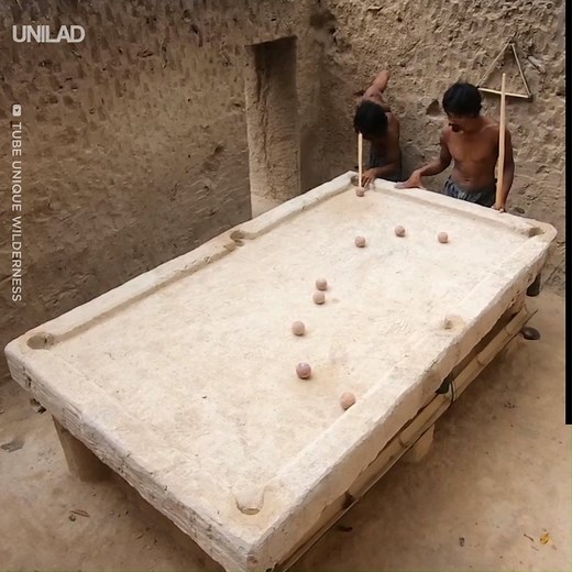 These guys built a snooker table completely from mud and the results are astonishing! 😱🎱 Tube Unique Wilderness | UNILAD